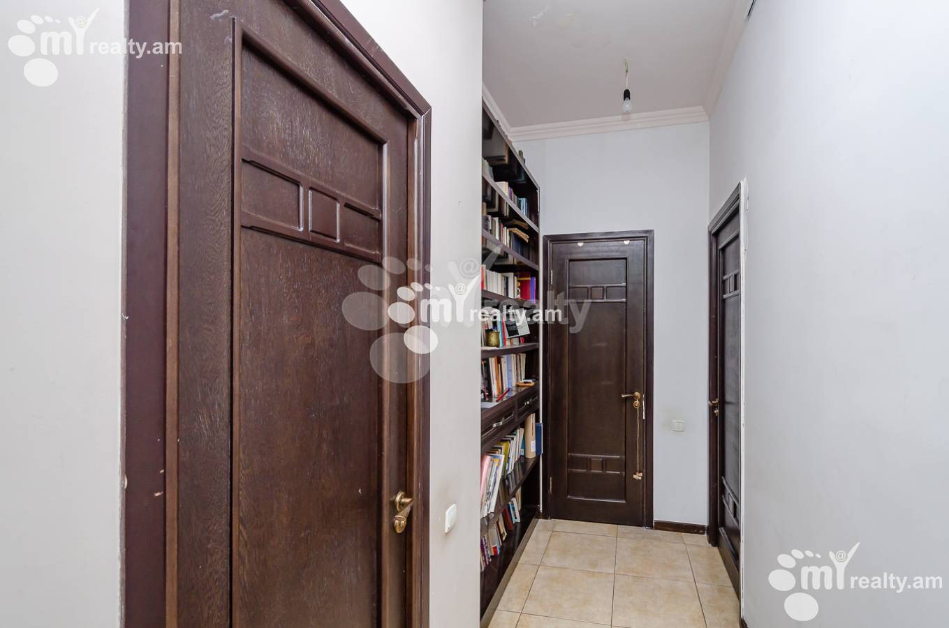 3 bedroom apartment for sale Rostom St, Center Yerevan, 153867