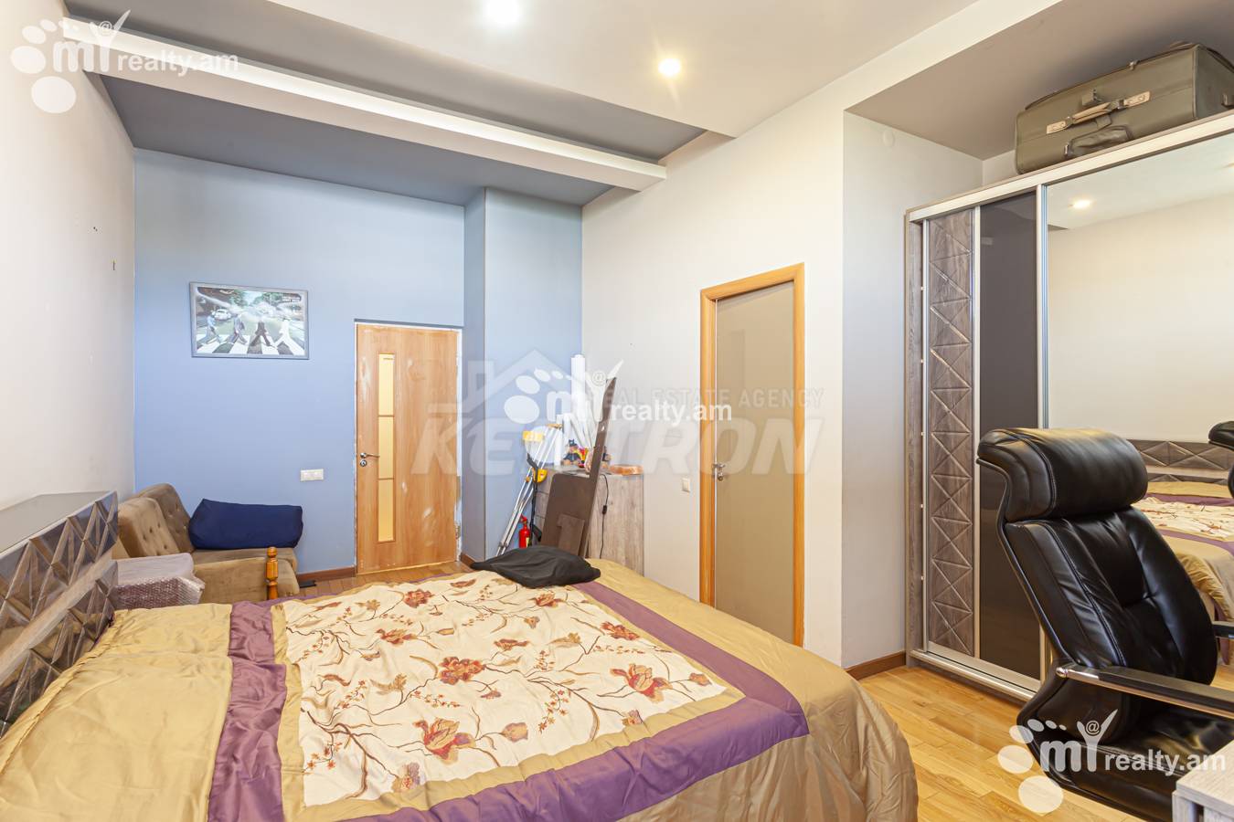 4 bedroom apartment for rent Azatutyan Ave, Arabkir Yerevan, 154363