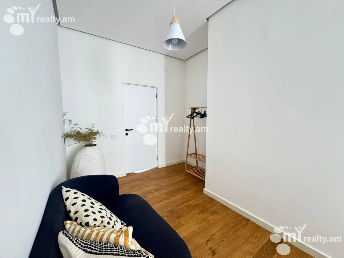 3 bedroom apartment for sale D. Demirchyan St, Center Yerevan, 160042