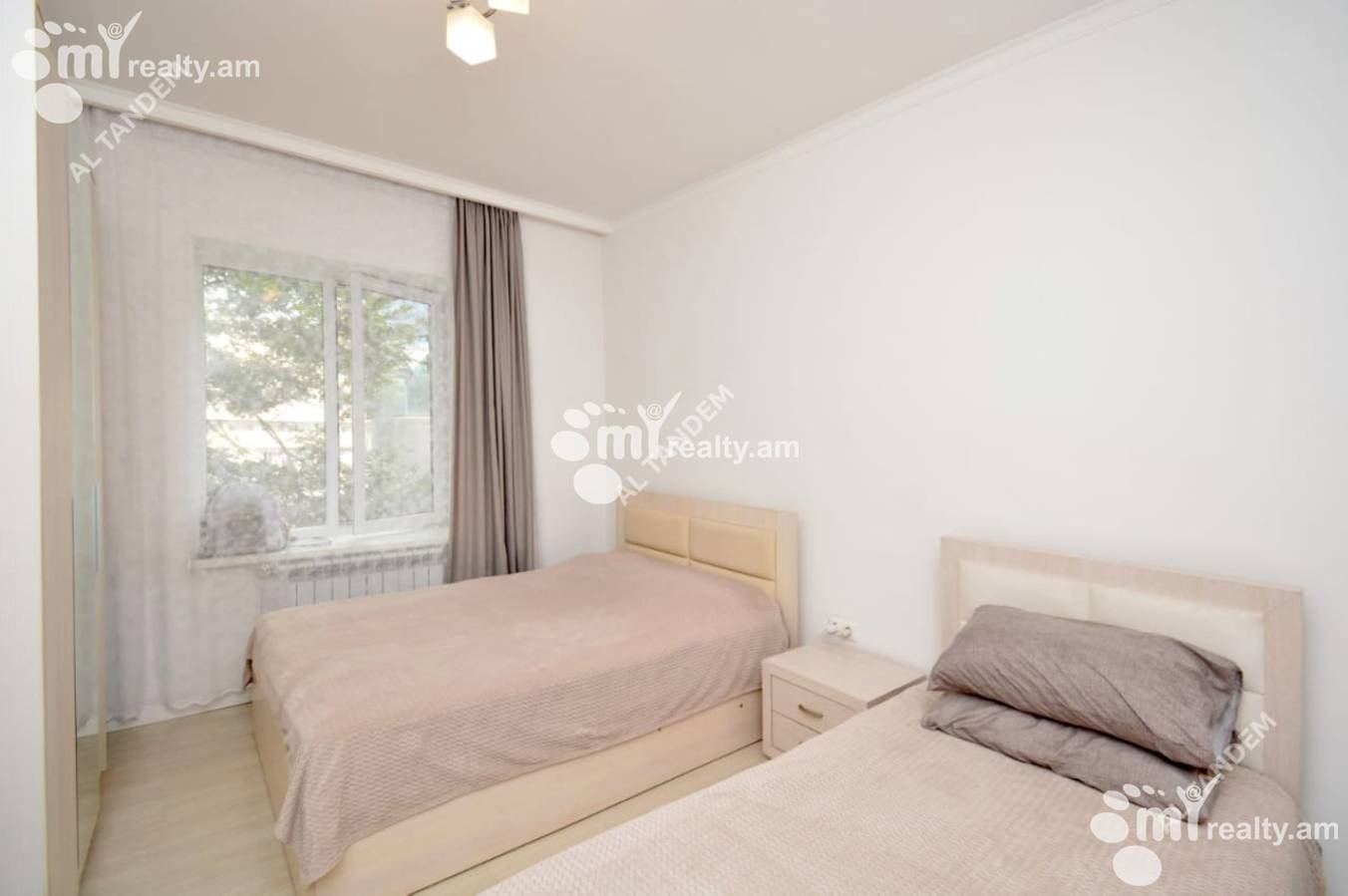 2 bedroom apartment for sale خیابان خانجیان, مرکز شهر ایروان, 159693