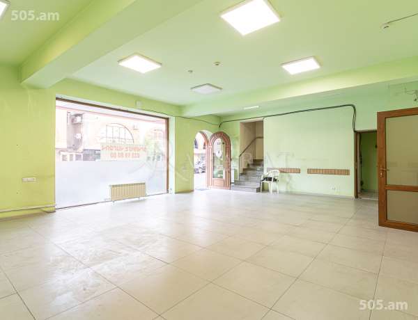 komercion-vardzakalutyun-Yerevan-Center