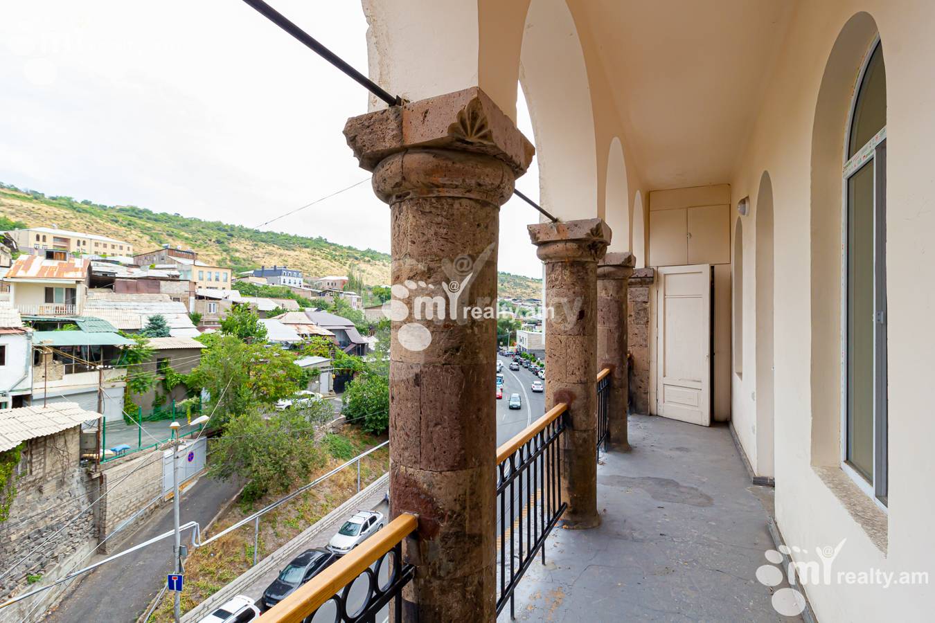 3 bedroom apartment for sale Charents St, Center Yerevan, 156877
