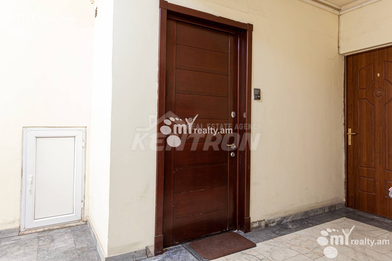 3 bedroom apartment for rent خیابان سارمِن, مرکز شهر ایروان, 156075