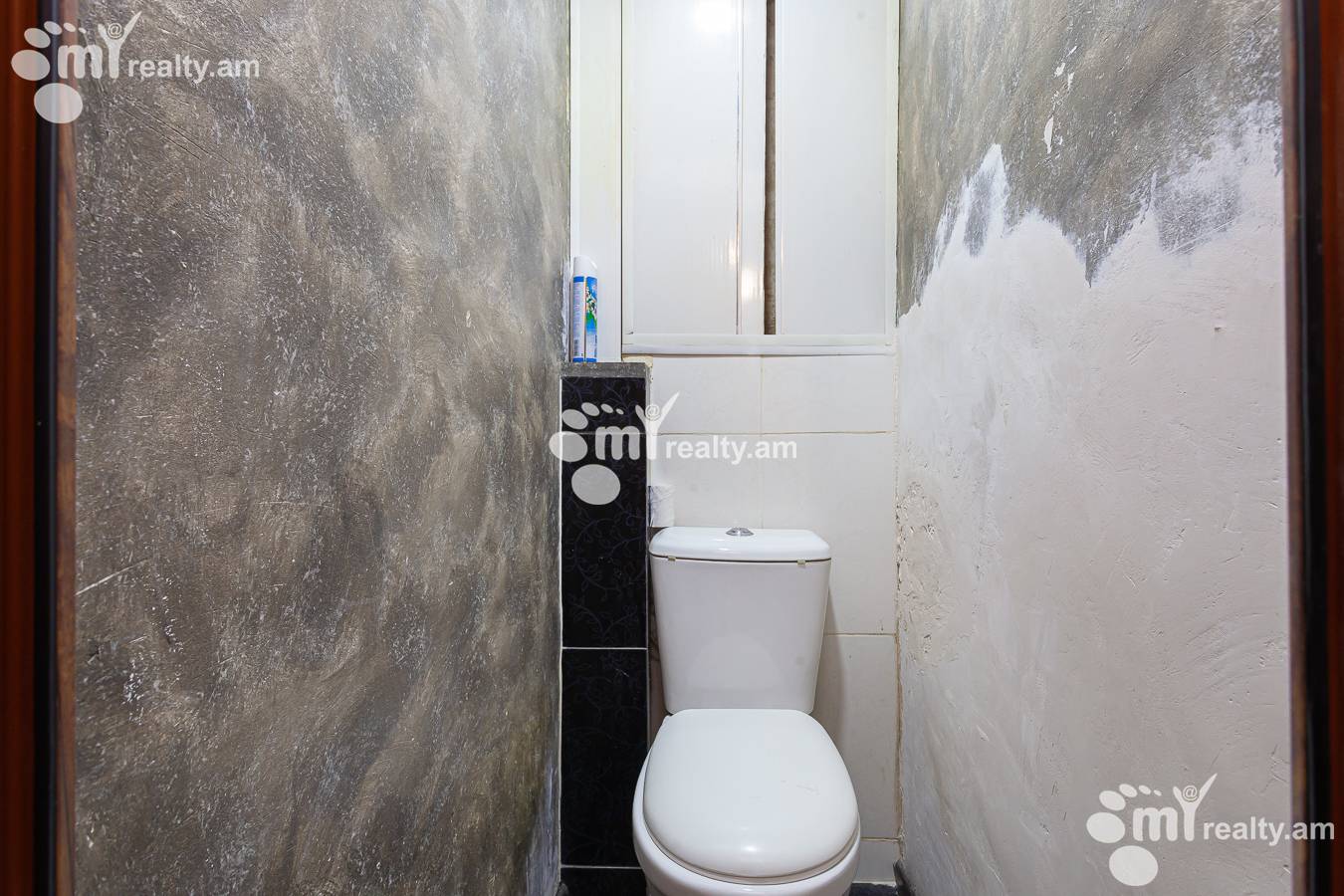 Купить 3 комнатную квартиру Е. Кочар ул, Центр Ереван, 143711