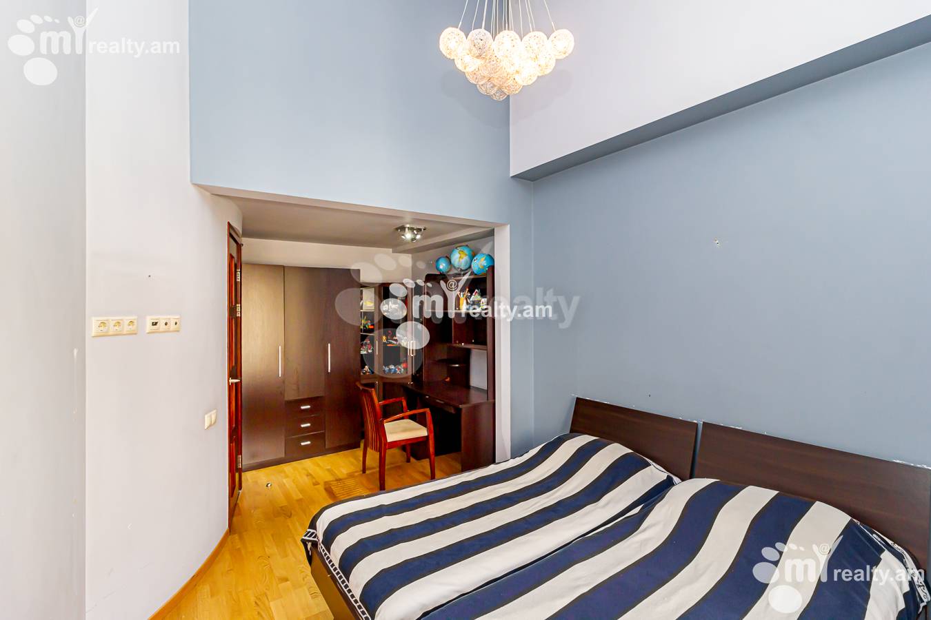 6 սենյականոց բնակարան  Ծարավ Աղբյուրի փող., Ավան Երևան, 152028