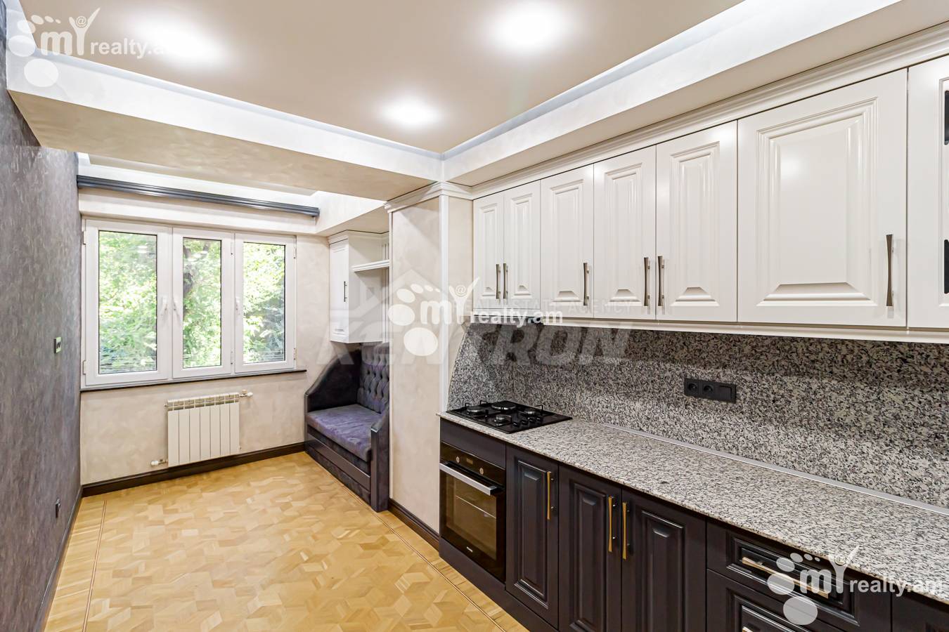 3 bedroom apartment for sale Charents St, Center Yerevan, 153950