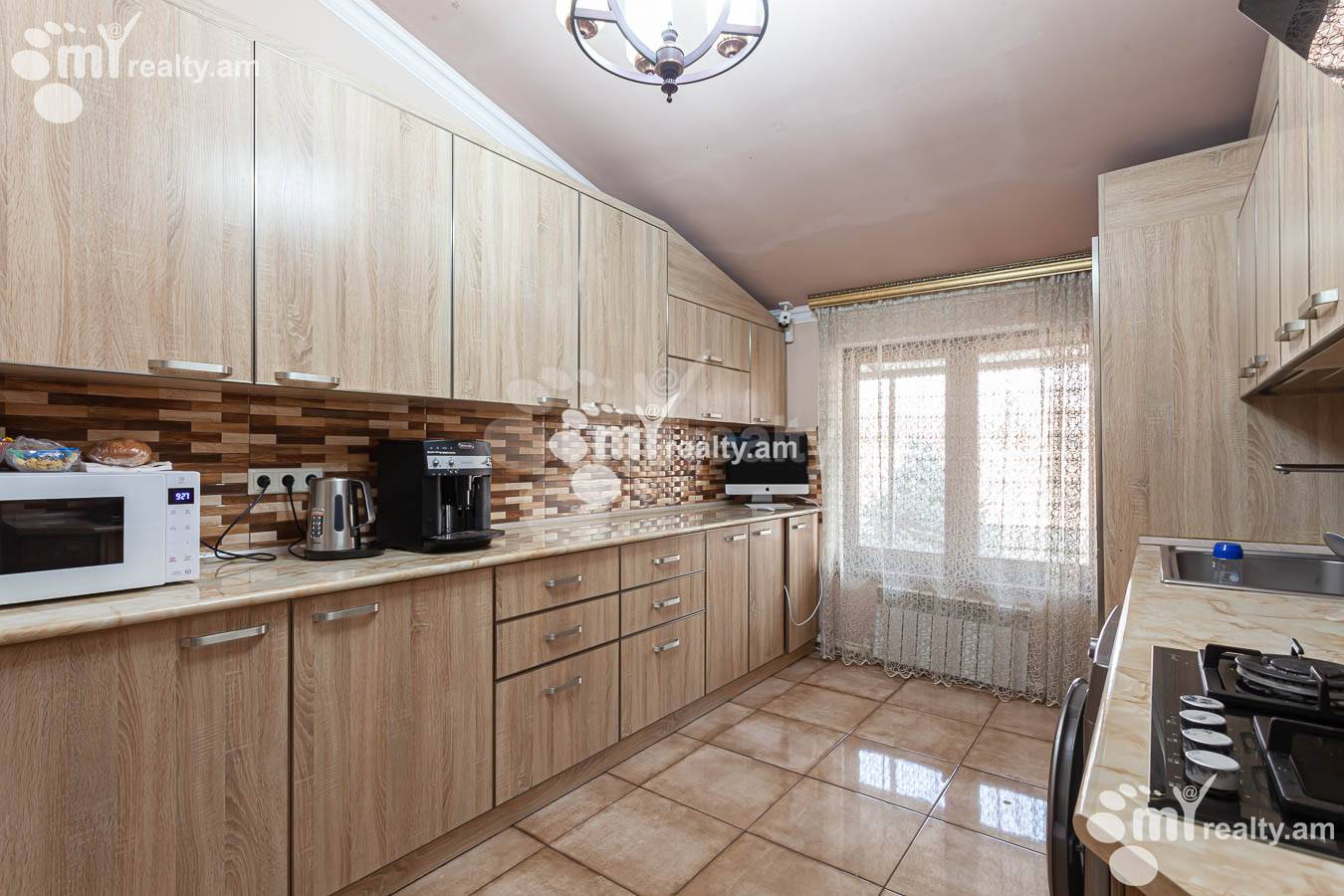 House for sale G 1 dis., Ajapnyak Yerevan, 154156