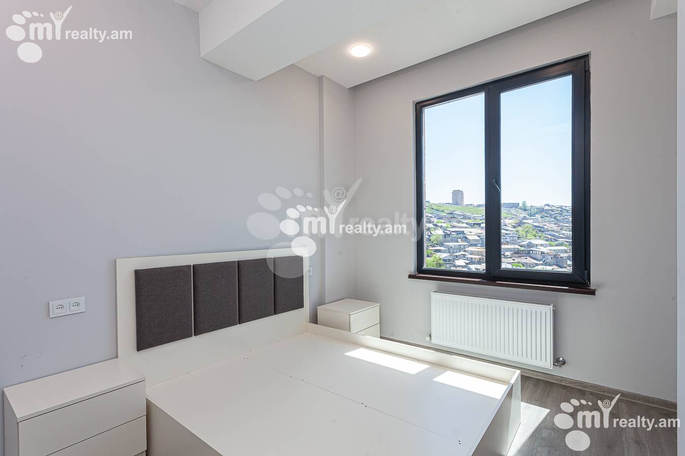 3 bedroom apartment for rent Charents St, Center Yerevan, 151488