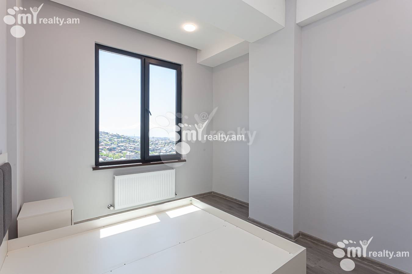 3 bedroom apartment for rent Charents St, Center Yerevan, 151488