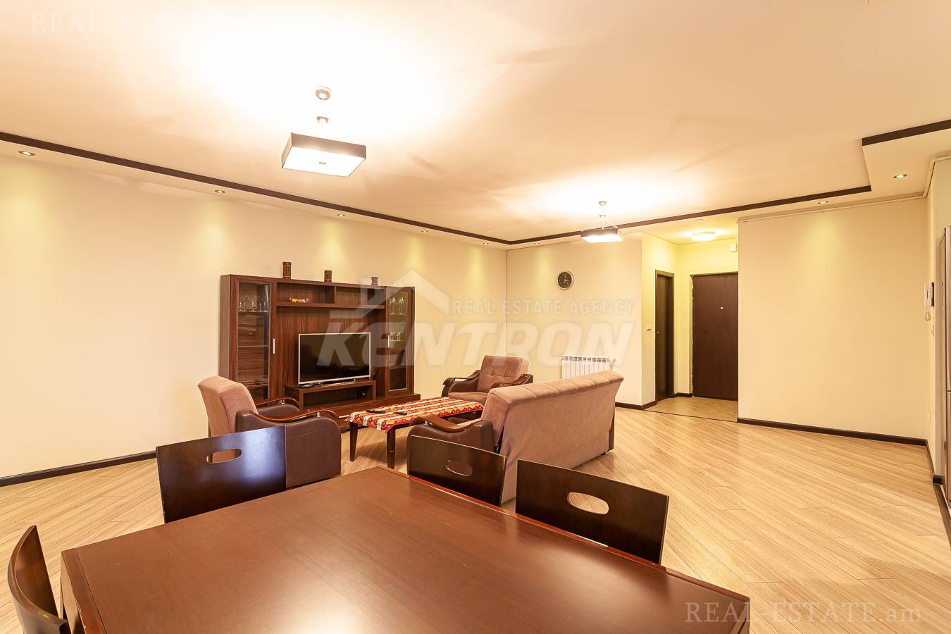 3 սենյականոց բնակարան  Կոմիտասի պող, Արաբկիր Երևան, 143995