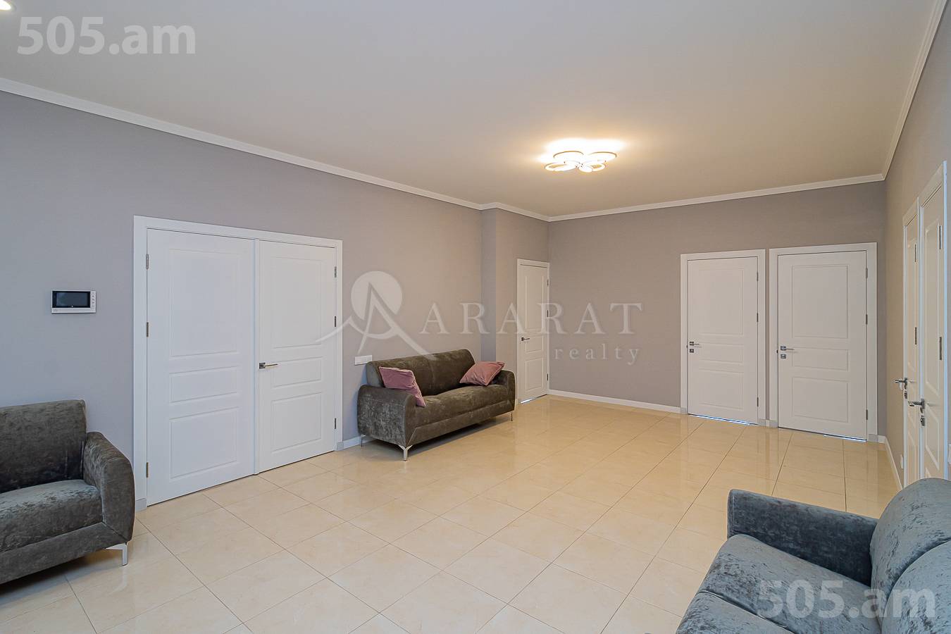 3 bedroom apartment for rent (خیابان باقرامیان (عربکیر, عربگیر ایروان, 153030