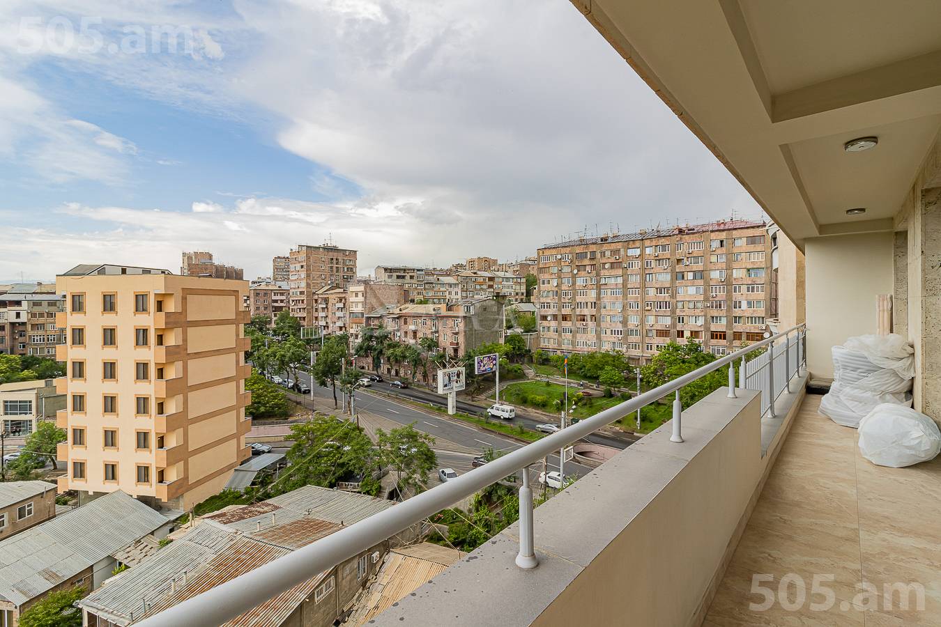 3 bedroom apartment for rent (خیابان باقرامیان (عربکیر, عربگیر ایروان, 153030