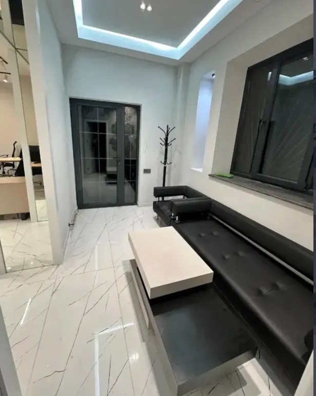 3-senyakanoc-bnakaran-vacharq-Yerevan-Arabkir