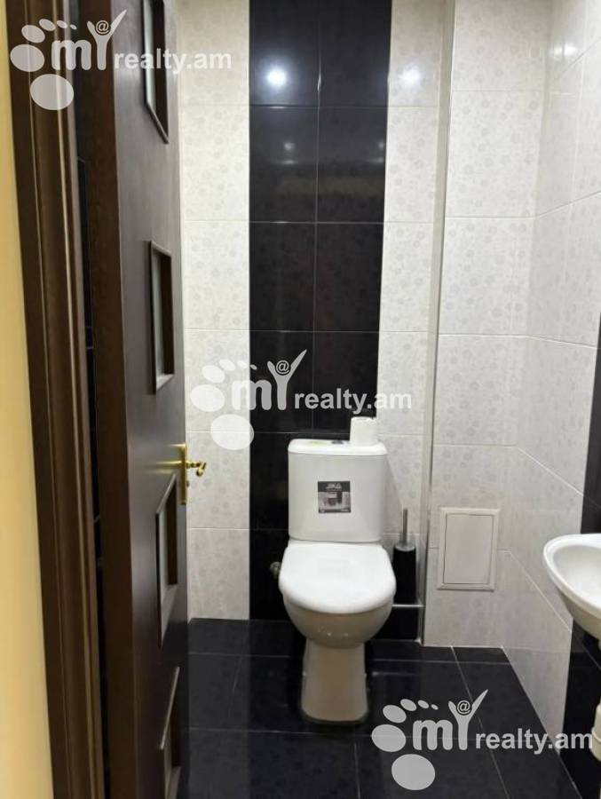 3 bedroom apartment for rent Baghramyan av(Arabkir), Arabkir Yerevan, 159589