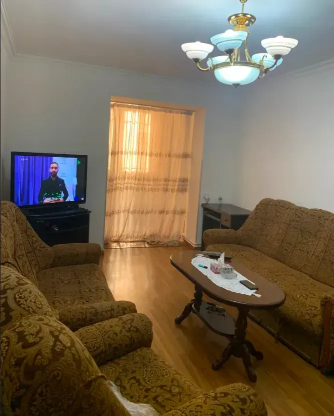 3 bedroom apartment for rent خیابان شینارارنِر, آچاپنیاک ایروان, 161822