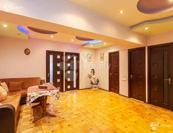 3-bedroom/apartment-for-sale/Paronyan+St/Center/Yerevan