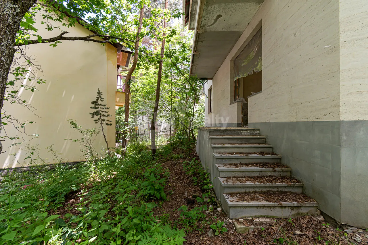 House for sale V. Harutyunyan street, Tsaghkadzor Kotajk, 157257