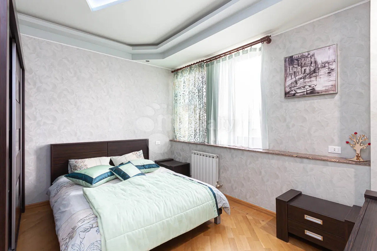 House for sale Pirumyans  St, Davtashen Yerevan, 157263