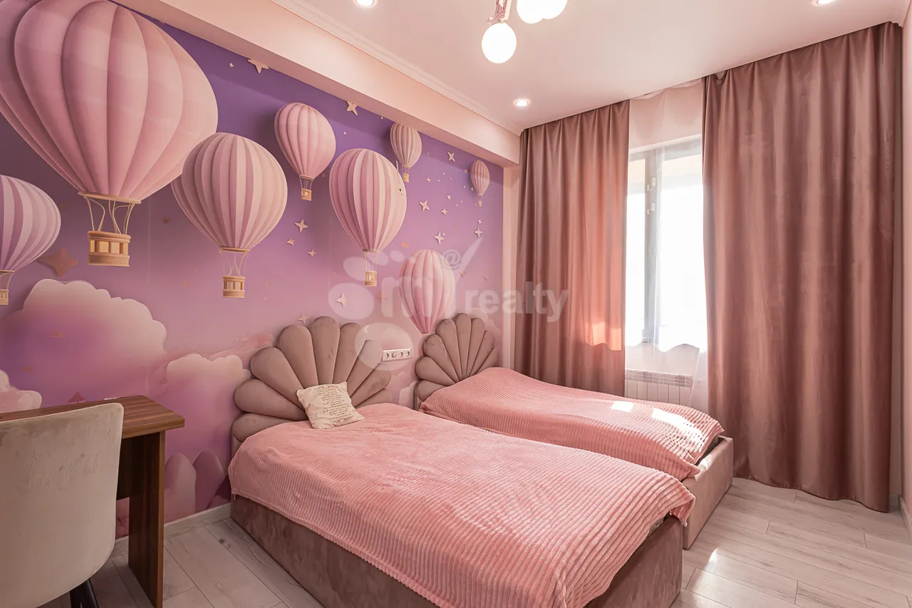 3 սենյականոց բնակարան  Նազարբեկյան թաղ, Աջափնյակ Երևան, 157661