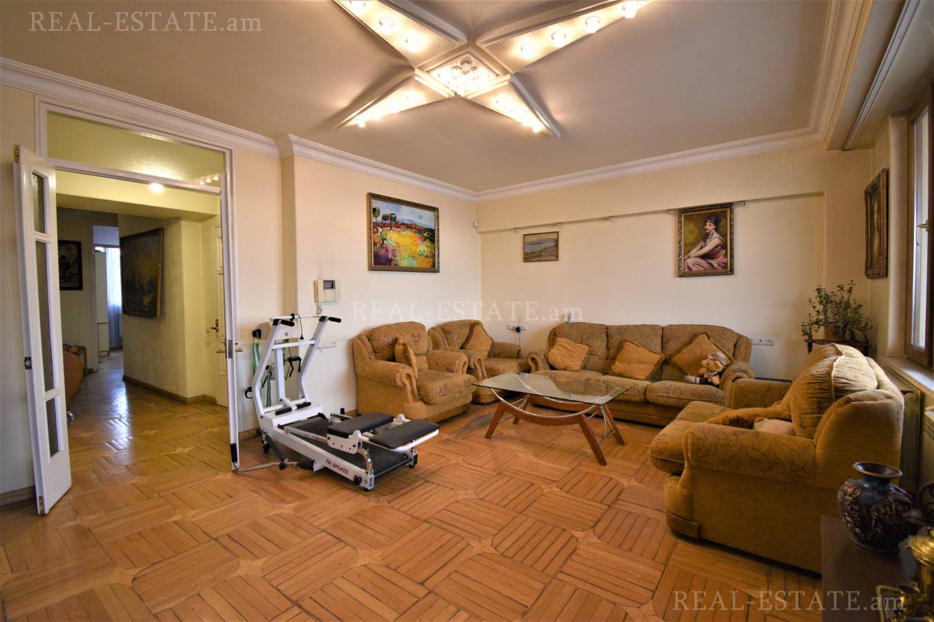 3 bedroom apartment for sale Sayat-Nova Ave, Center Yerevan, 117966