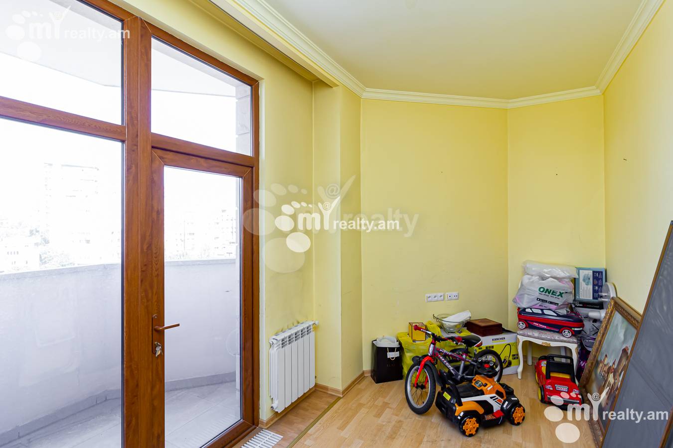 Купить 5 комнатную квартиру Баграмян пр(Кентрон), Центр Ереван, 151292