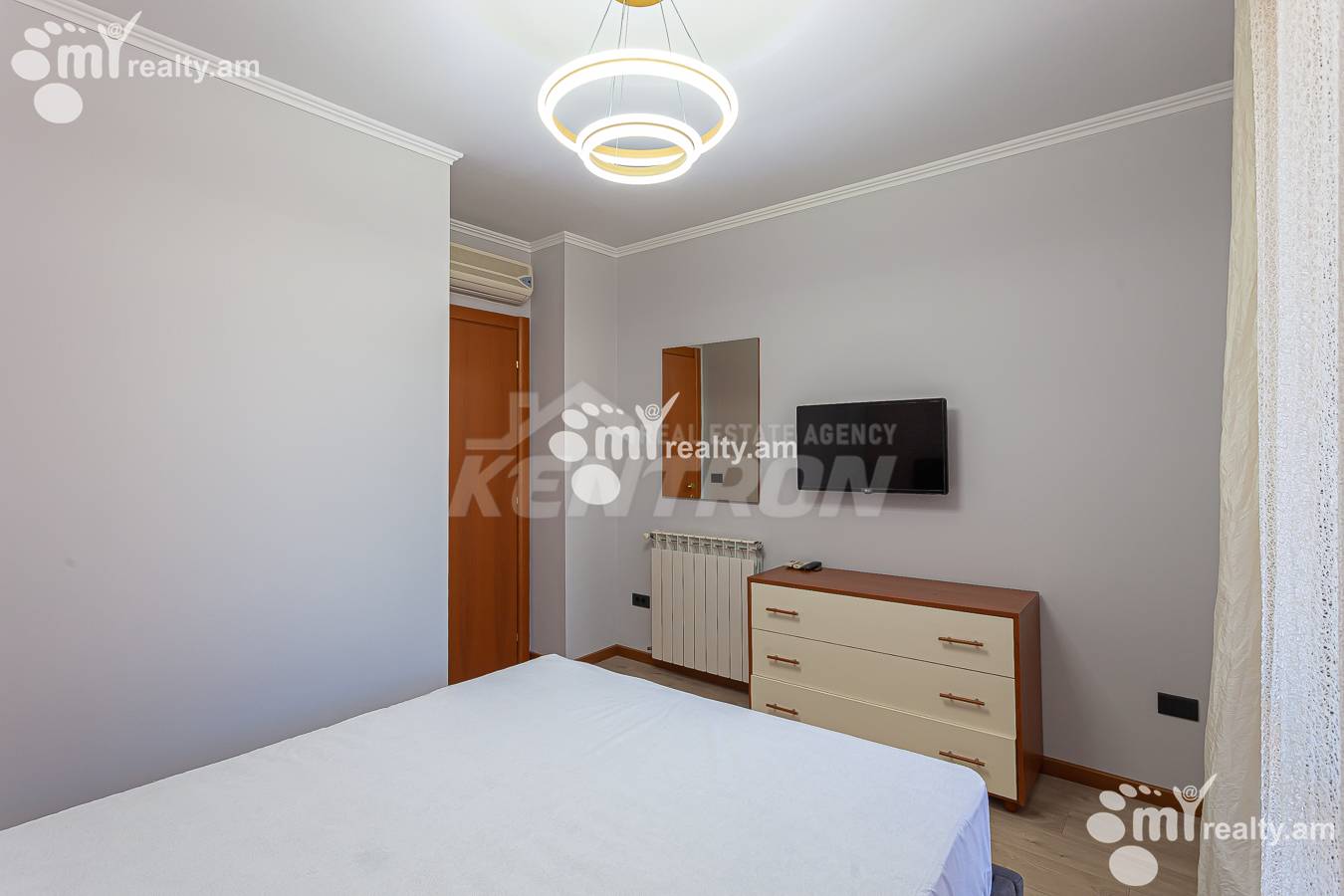 4 bedroom apartment for rent خیابان م. خورِناتسی, مرکز شهر ایروان, 154627