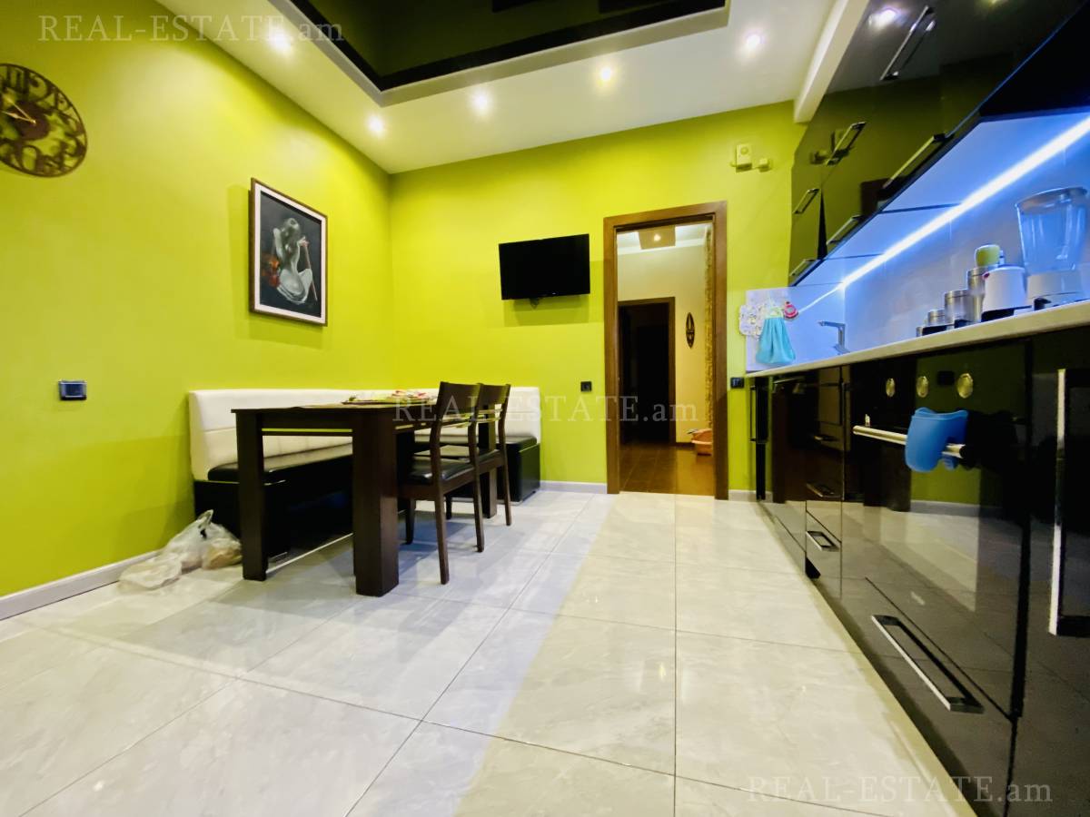 4 bedroom apartment for sale Leningradyan st., Malatja-Sebastja Yerevan, 140272