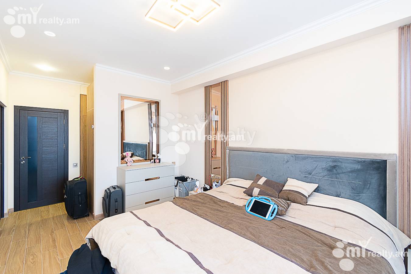 5 bedroom apartment for sale Malatia St, Malatia-Sebastia Yerevan, 147156