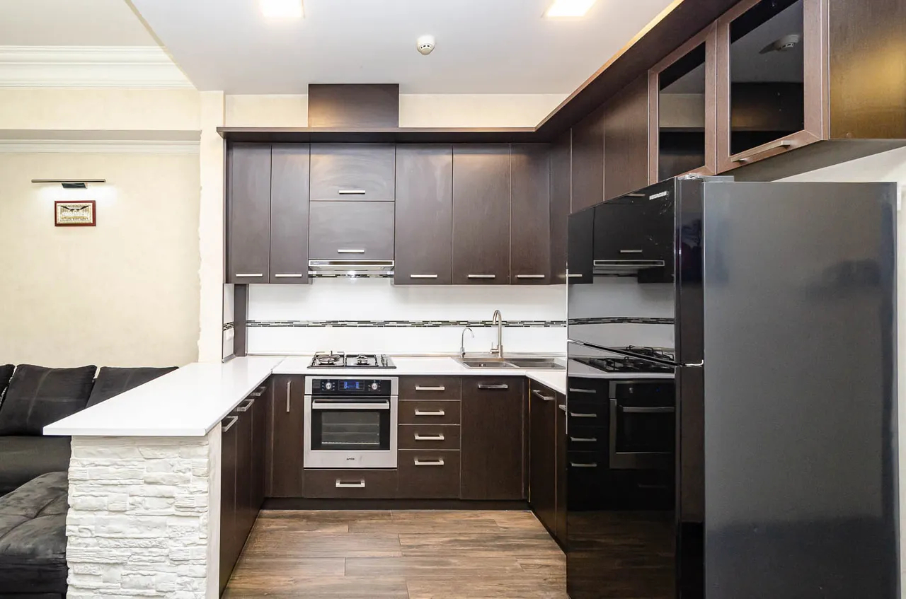 3 bedroom apartment for rent Mamikoniants St, Arabkir Yerevan, 160189