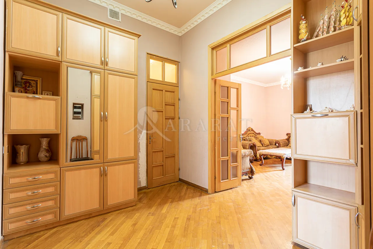 Купить 3 комнатную квартиру Киевян ул, Арабкир Ереван, 157467