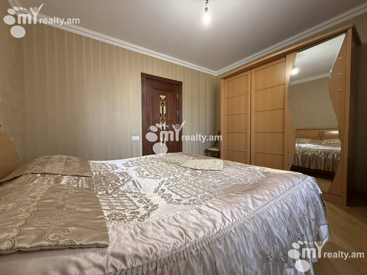 4 bedroom apartment for sale Vratsakan St, Arabkir Yerevan, 158684