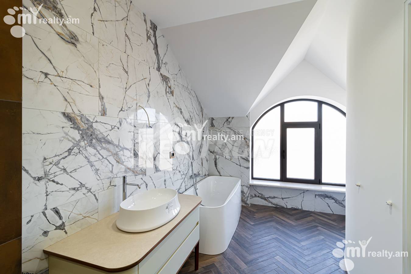 House for sale Gevorgyan st, Dawtaschen Yerevan, 154249