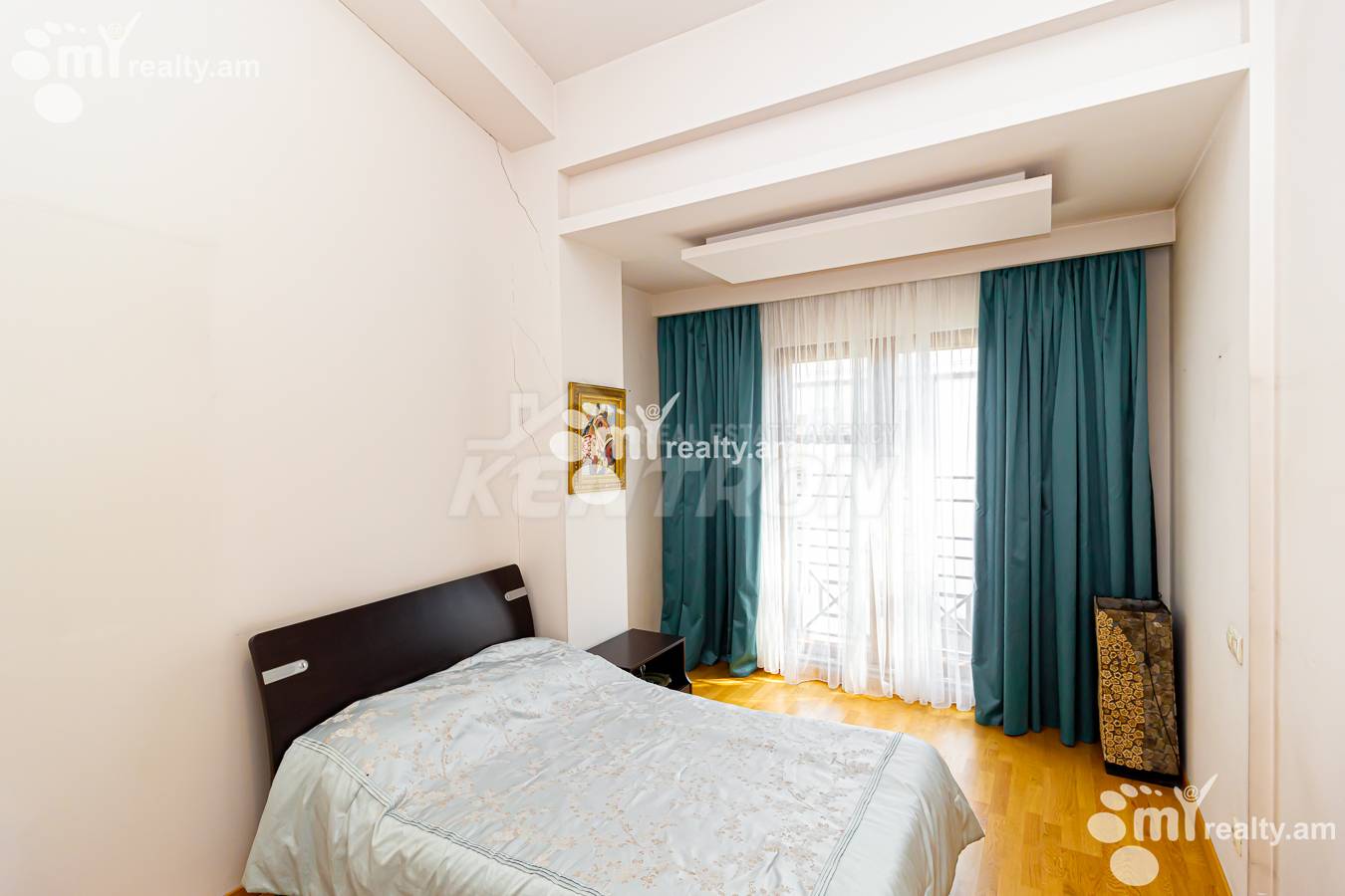 6 սենյականոց բնակարան  Ծարավ Աղբյուրի փող., Ավան Երևան, 152021