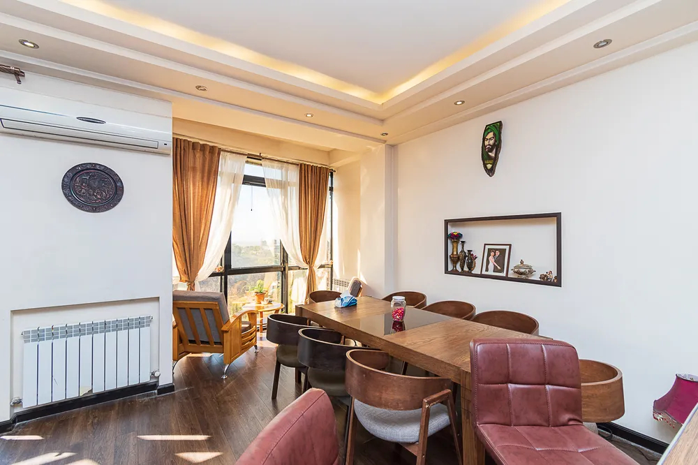 3-senyakanoc-bnakaran-vacharq-Yerevan-Arabkir