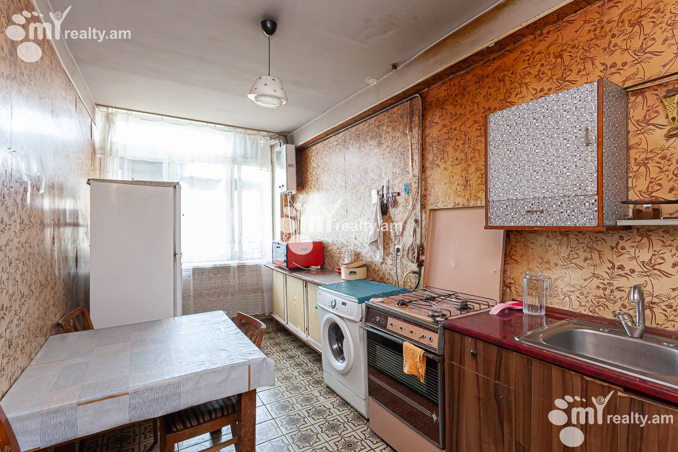 Купить 3 комнатную квартиру Е. Кочар ул, Центр Ереван, 143711