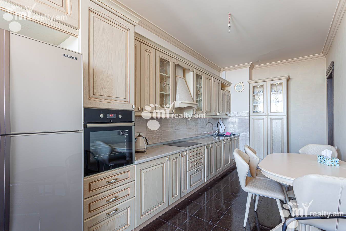 Купить 4 комнатную квартиру Ростом ул, Центр Ереван, 153296