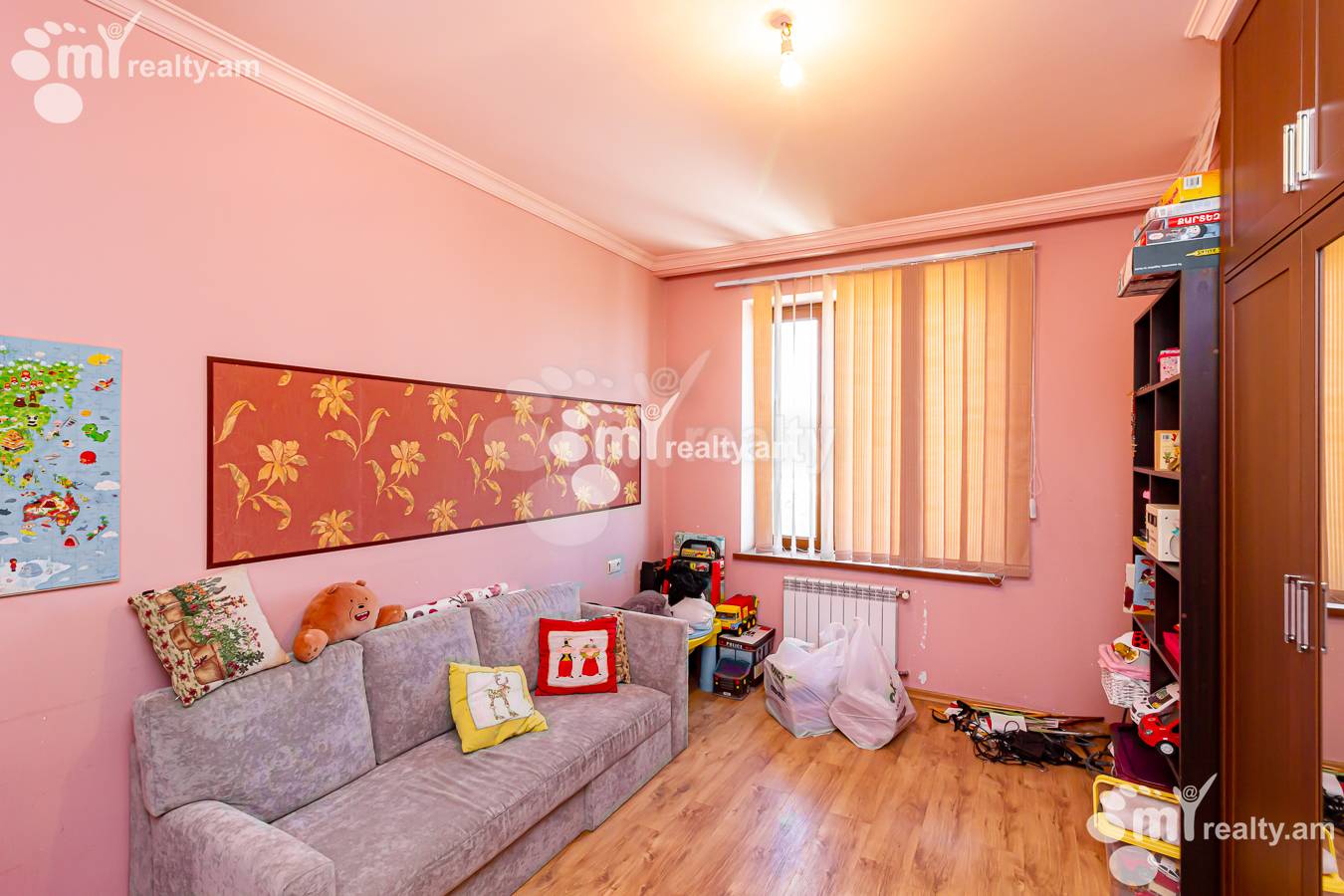 Купить 5 комнатную квартиру Баграмян пр(Кентрон), Центр Ереван, 151292