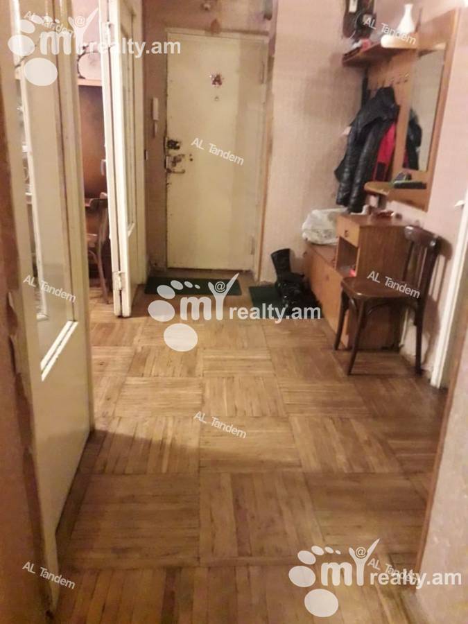 3 սենյականոց բնակարան  Խորենացու փող, Կենտրոն Երևան, 123218