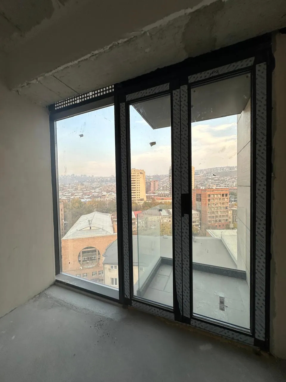 2 bedroom apartment for sale Khanjyan St, Center Yerevan, 159155