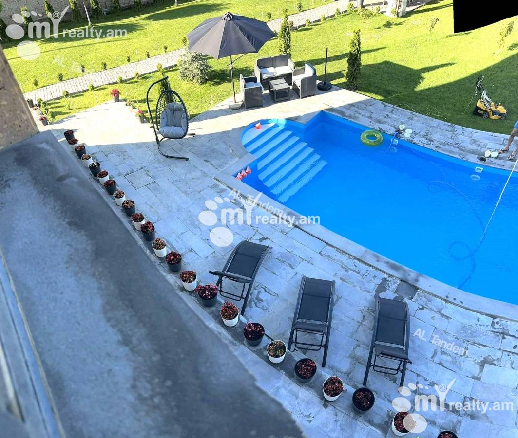 Առանձնատուն  Ձորաղբյուր գյուղ, Ձորաղբյուր Կոտայք, 146139