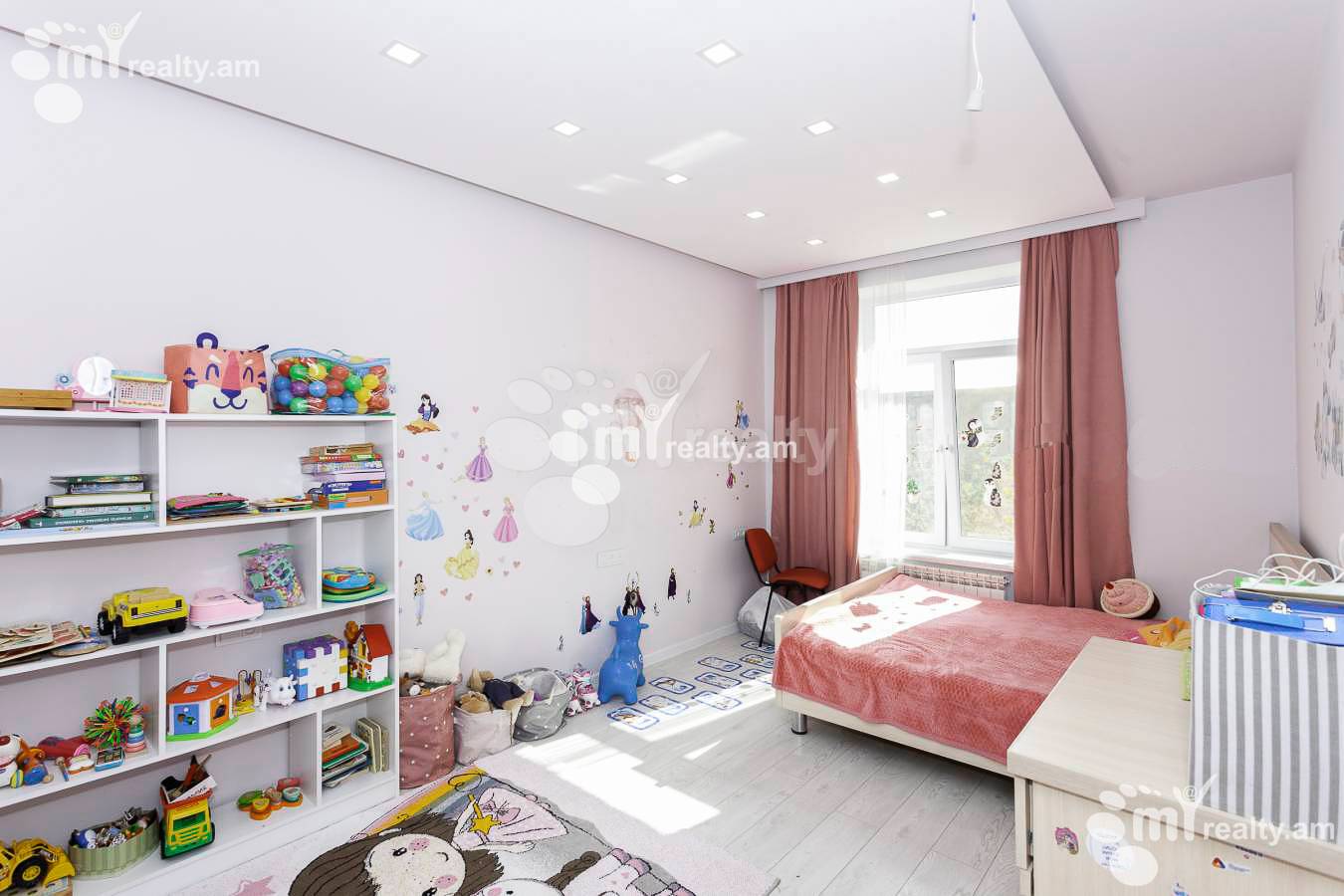 3 սենյականոց բնակարան վարձով Դրոյի փող., Քանաքեռ-Զեյթուն Երևան, 146488