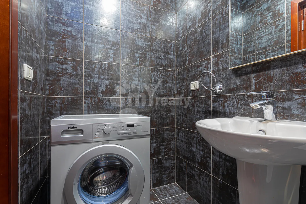 3 bedroom apartment for rent G. Hovsepyan St, Norque Marache Yerevan, 157586