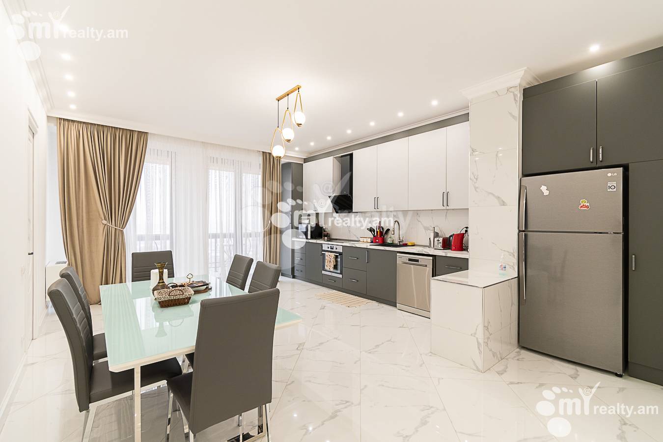 5 bedroom apartment for rent Sasna Тsrer St, Dawtaschen Yerevan, 156943