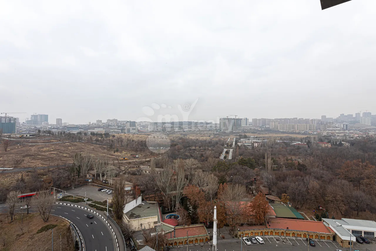 3 սենյականոց բնակարան  Խուդյակովի փող, Ավան Երևան, 158552
