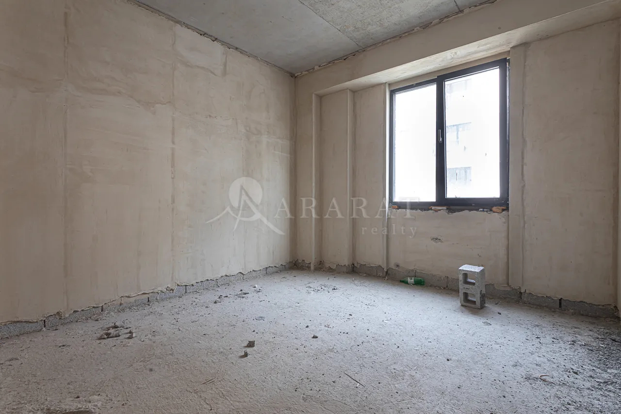 4 bedroom apartment for sale Antarayin, Leonid-Azgaldyan-Straße,, Center Yerevan, 157991
