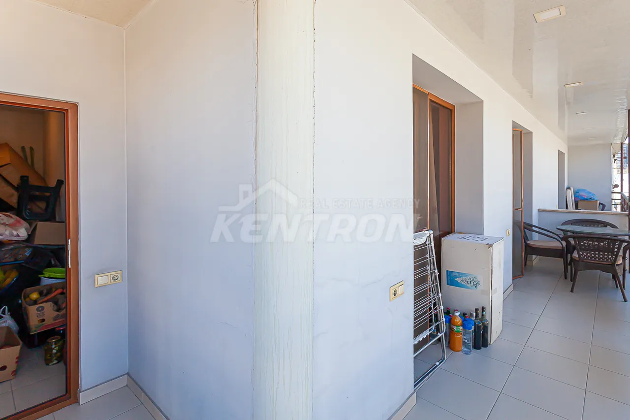 4 bedroom apartment for sale Nalbandyan St, Center Yerevan, 158809