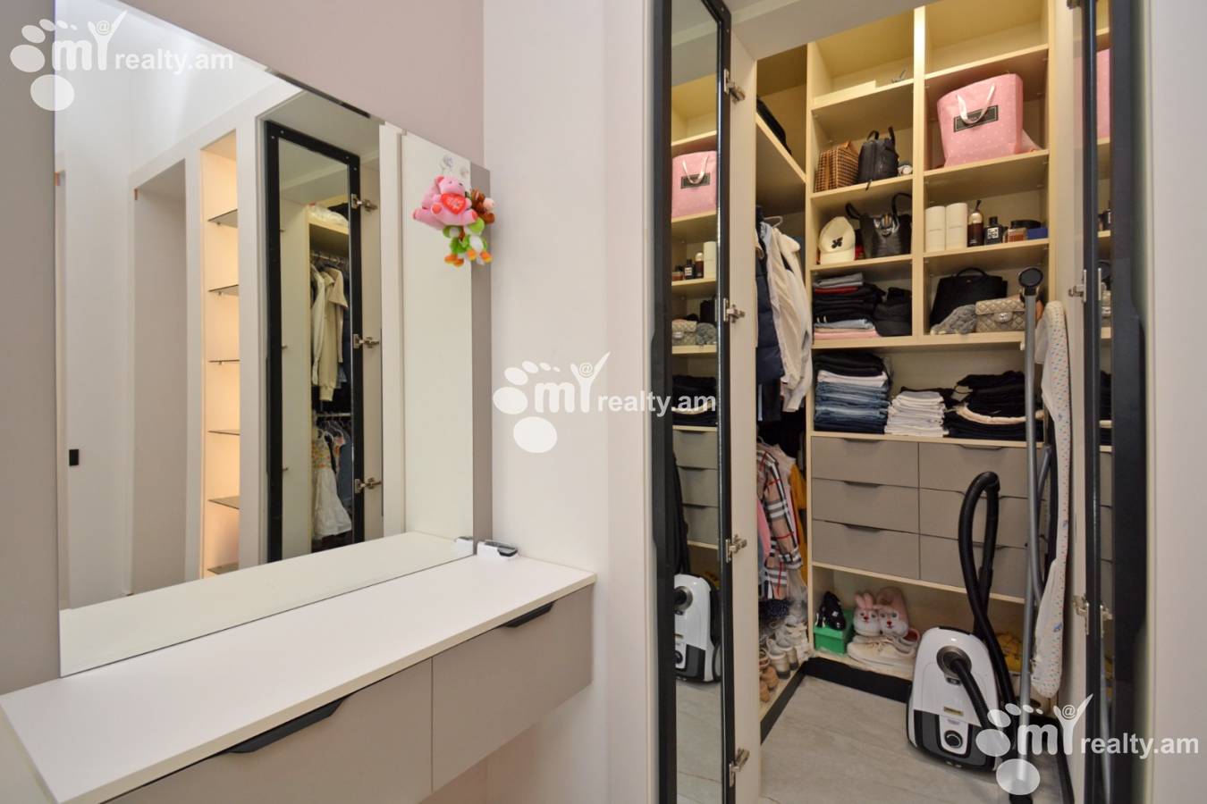 2 bedroom apartment for sale Tigran Mets Ave, Center Yerevan, 158543