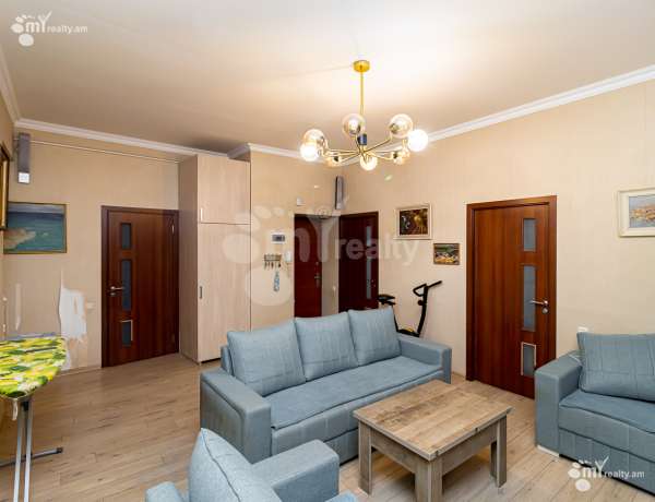 4-senyakanoc-bnakaran-vacharq-Yerevan-Center