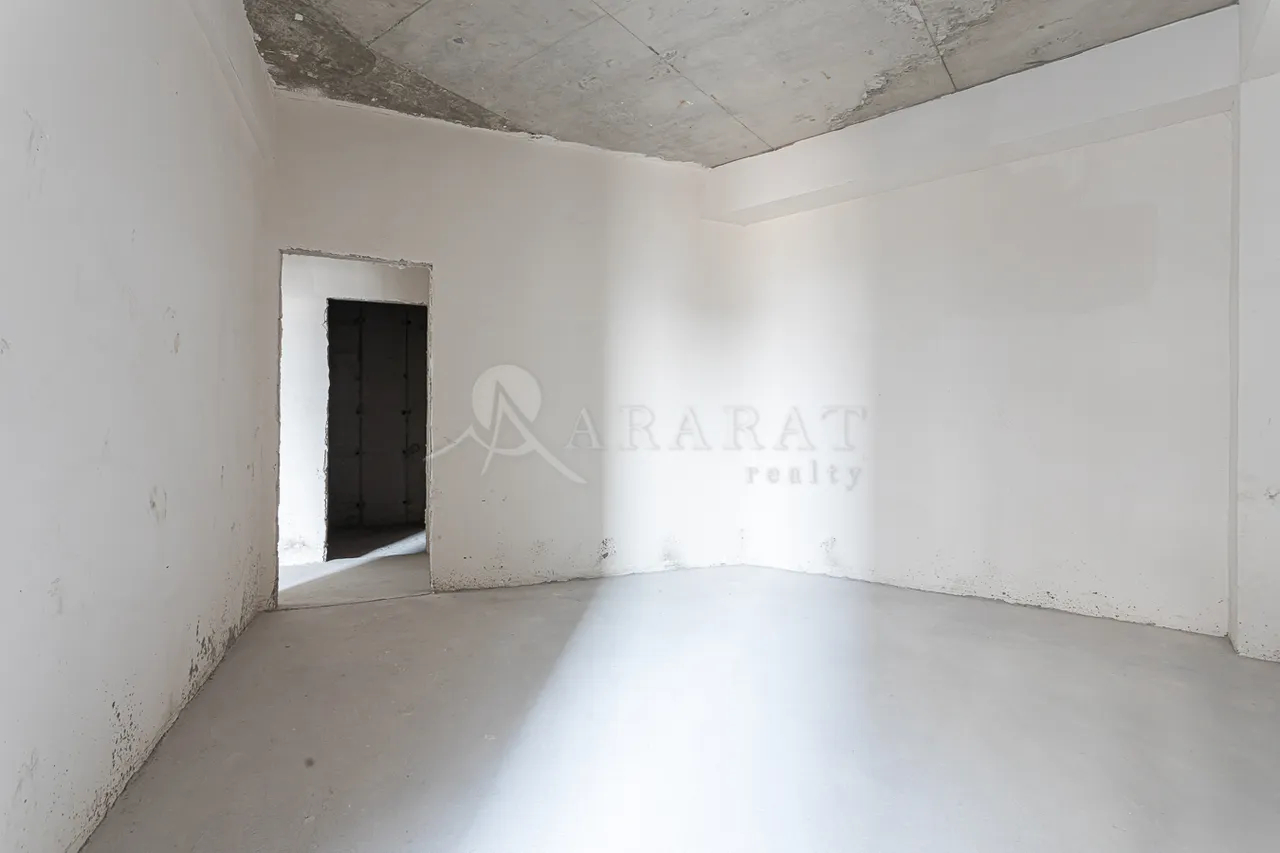 4 bedroom apartment for sale Baghramyan 3 alley, Arabkir Yerevan, 157690
