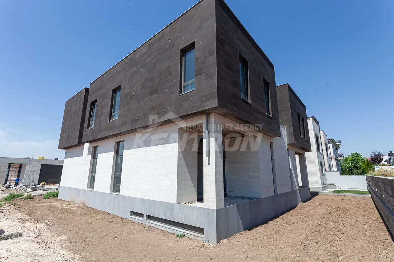 House for sale Ghevont Alishan street, واهاگنی ایروان, 157790